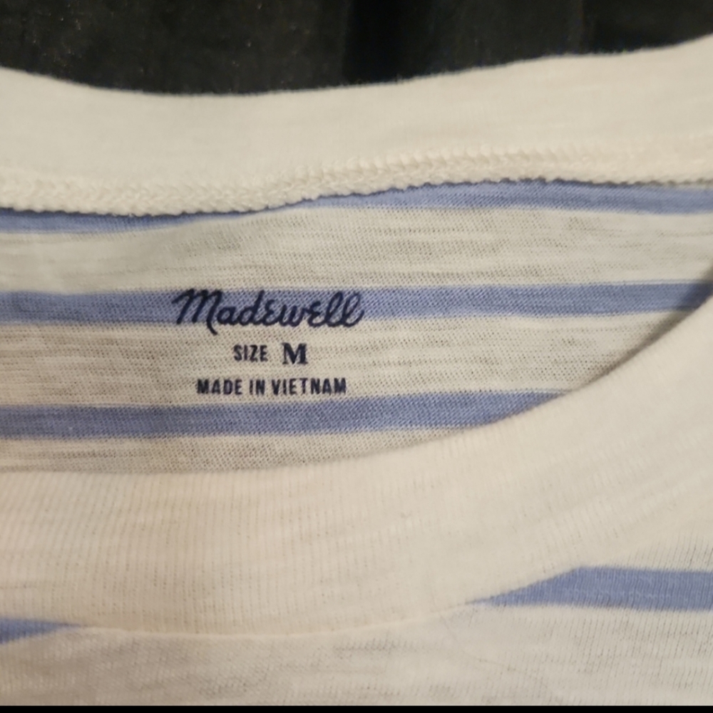 ⭐️Madewell striped top - Picture 2 of 2
